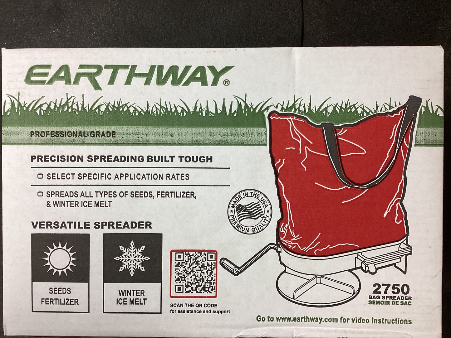 Earthway shoulder spreaders